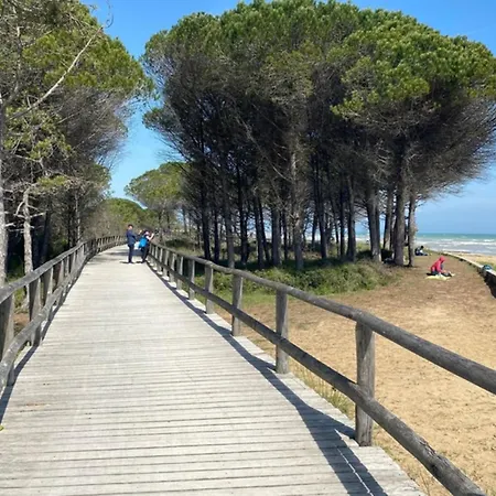Quiet Flat Near The Beach-beahost דירה *