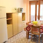 Quiet Flat Near The Beach-beahost Apartamento